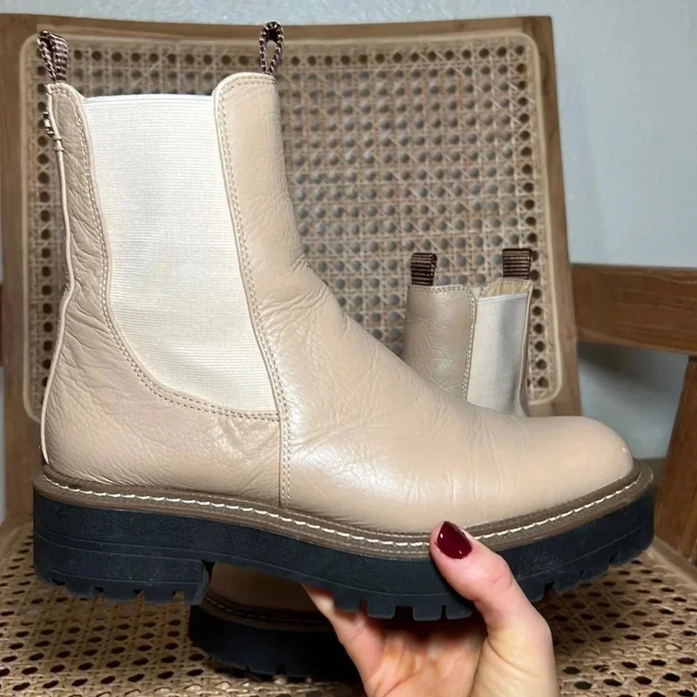 Sam Edelman Laguna Chelsea Boot